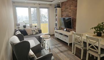 Mieszkanie 3-pokojowe Poznań Winogrady, Osiedle pod Lipami