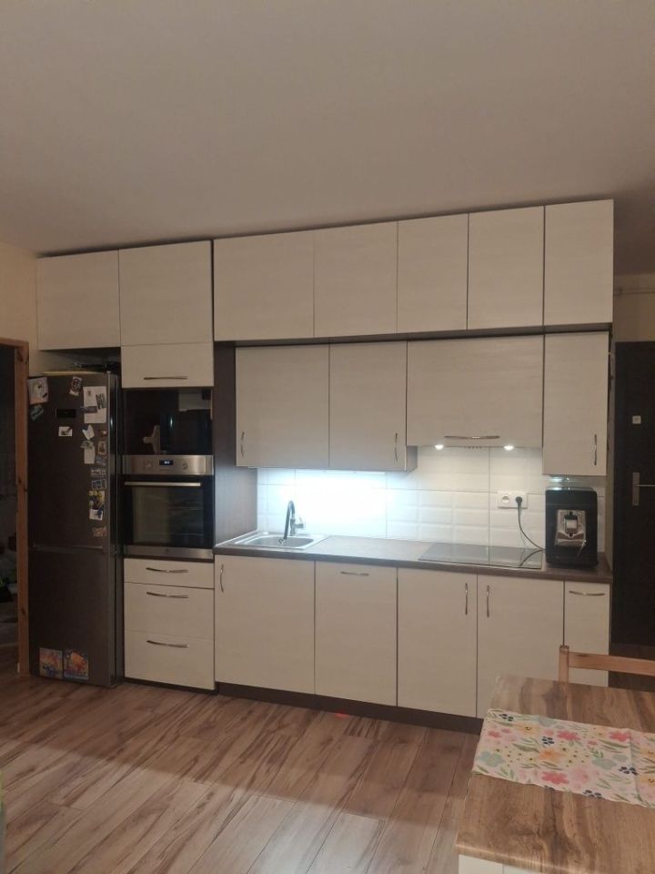 Mieszkanie 3-pokojowe Kaźmierz. Zdjęcie 6