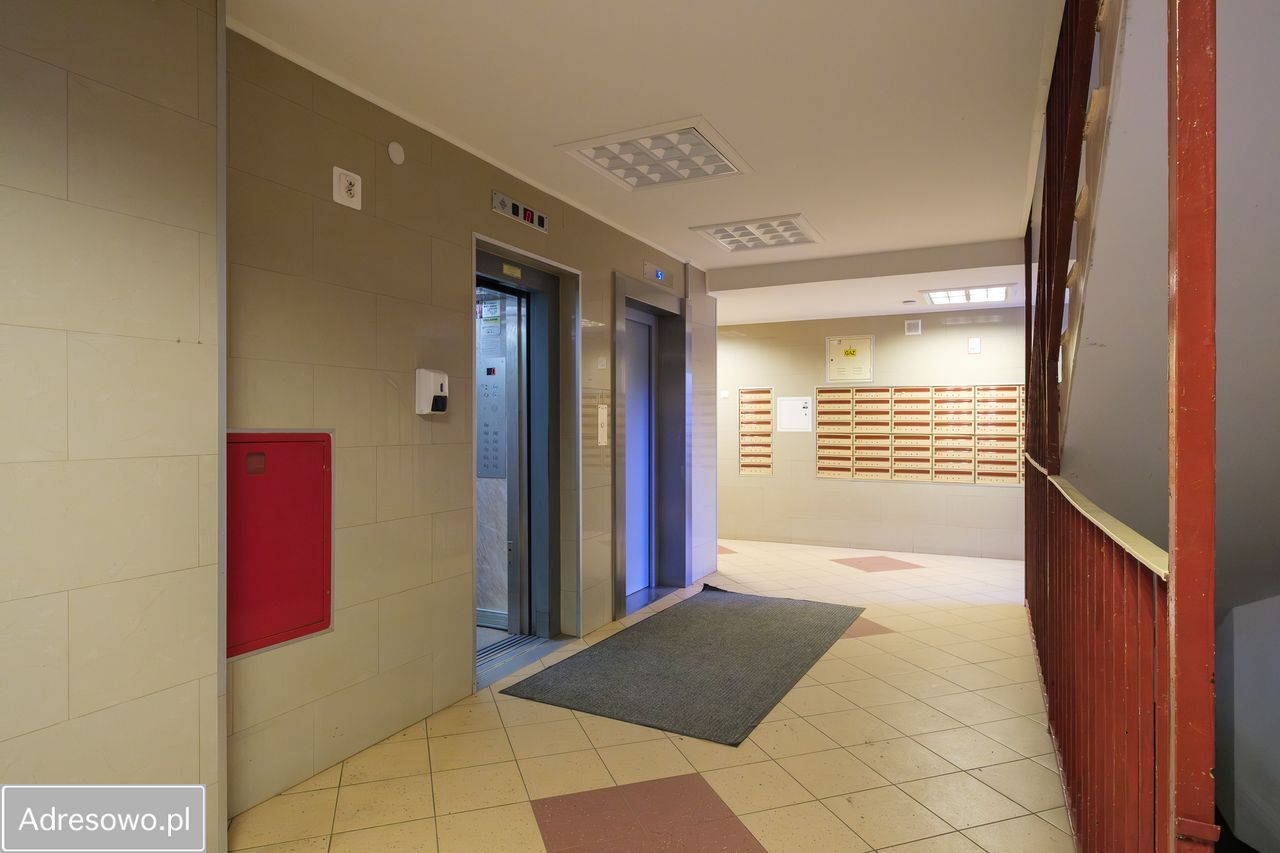 Mieszkanie 3-pokojowe Warszawa Mokotów, ul. Cieszyńska. Zdjęcie 3