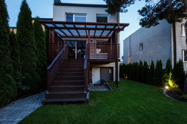 dom szeregowy, 4 pokoje Kielce, ul. Alabastrowa. Zdjęcie 1