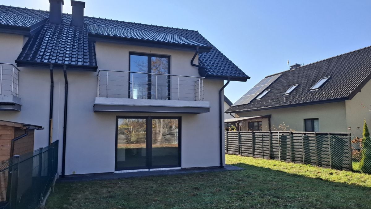 bliźniak, 4 pokoje Śledziejowice. Zdjęcie 9