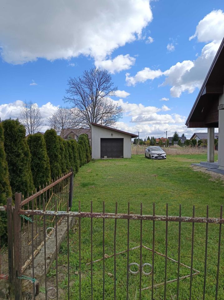 dom wolnostojący Adamów. Zdjęcie 2