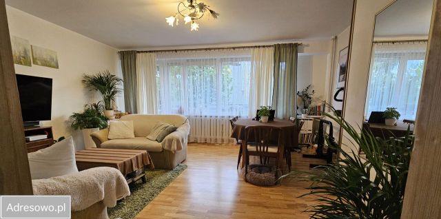 Mieszkanie 3-pokojowe Toruń Na Skarpie, ul. Józefa Mossakowskiego. Zdjęcie 1