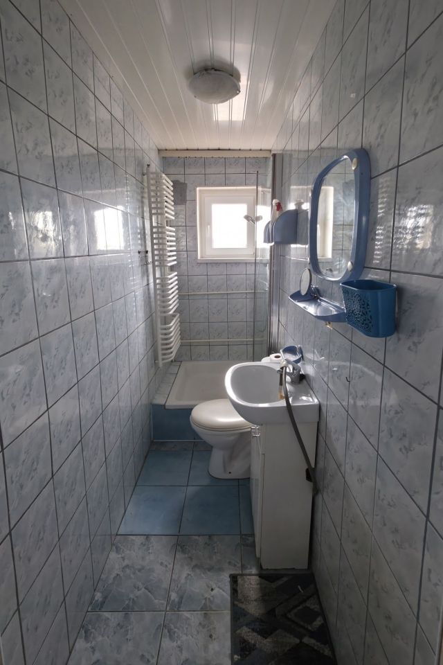 Mieszkanie 2-pokojowe Karów. Zdjęcie 8