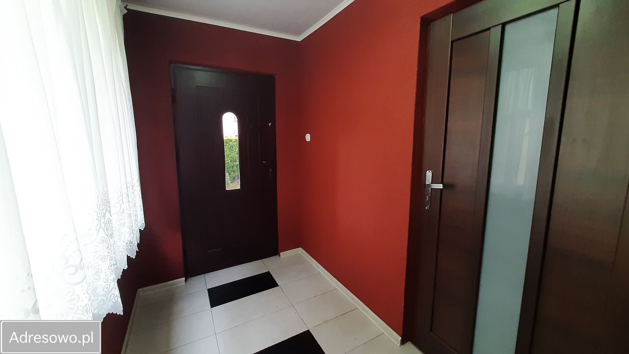 dom wolnostojący, 5 pokoi Mława Centrum, ul. Padlewskiego. Zdjęcie 7