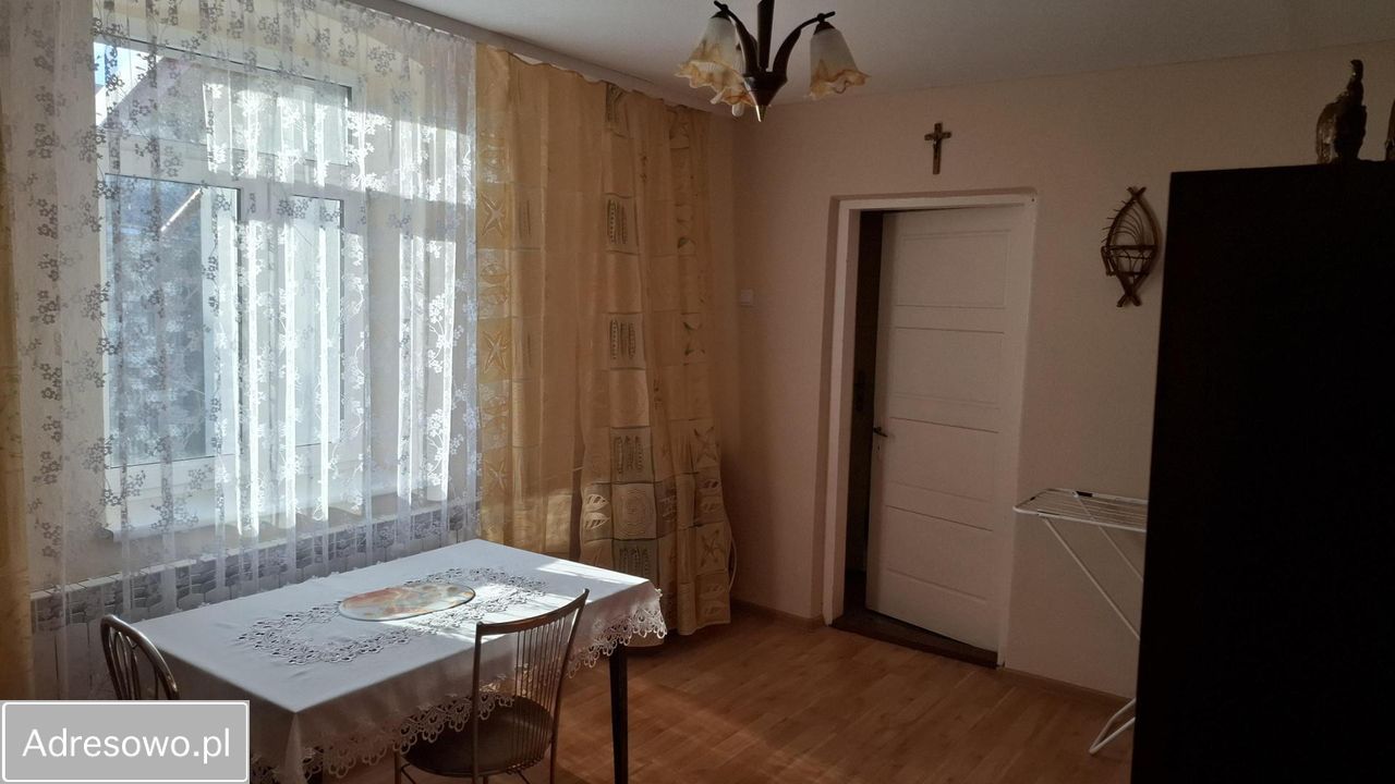 dom wolnostojący, 4 pokoje Iwla. Zdjęcie 12