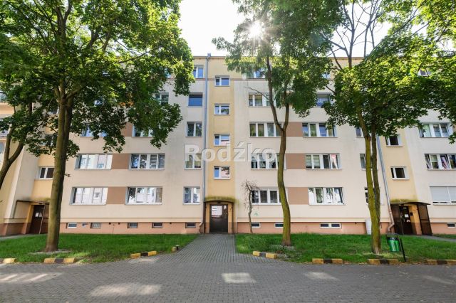 Mieszkanie 4-pokojowe Bydgoszcz, ul. Marii Curie-Skłodowskiej. Zdjęcie 16
