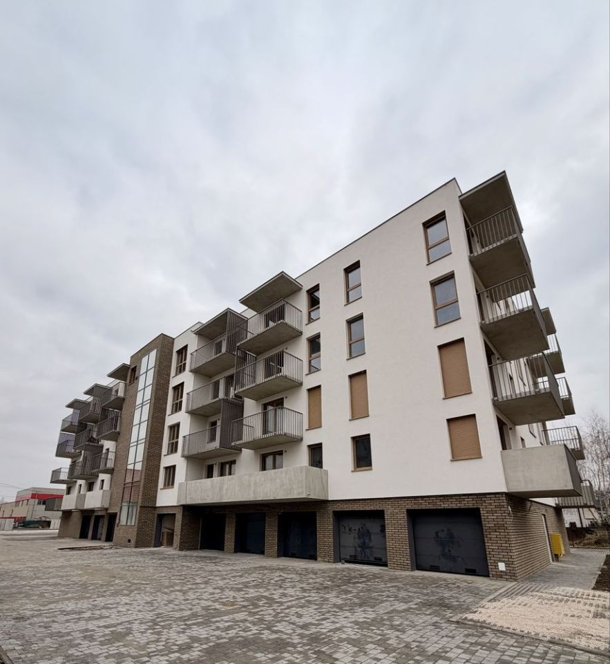 Mieszkanie 4-pokojowe Kęty Nowe Miasto. Zdjęcie 1