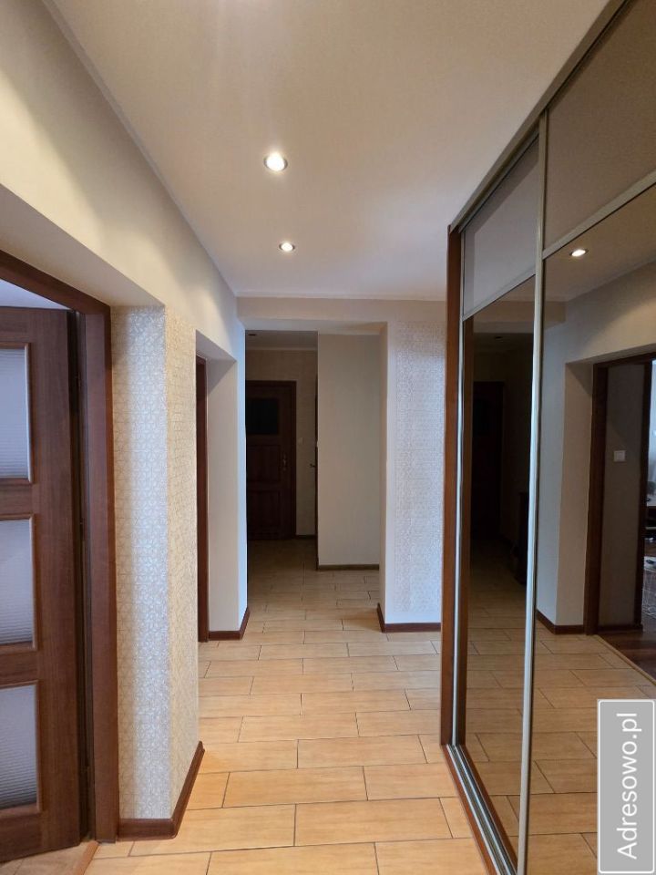 Mieszkanie 3-pokojowe Słupia Wielka. Zdjęcie 14