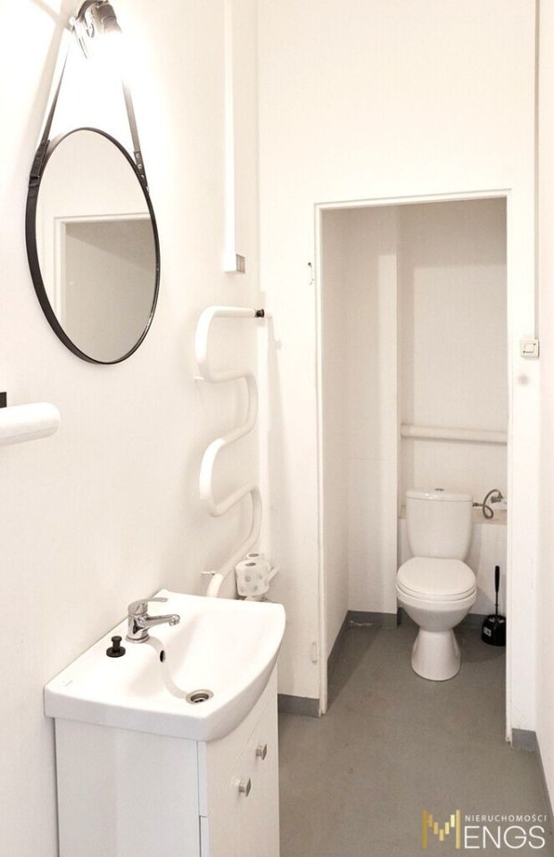 Hala/magazyn Józefów. Zdjęcie 7