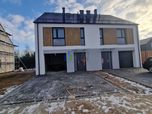 dom, 4 pokoje Wojnowice. Zdjęcie 3