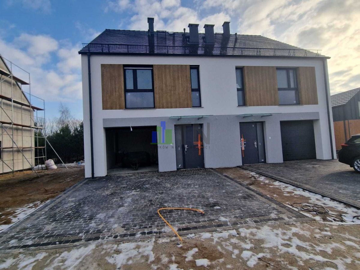 dom, 4 pokoje Wojnowice. Zdjęcie 3