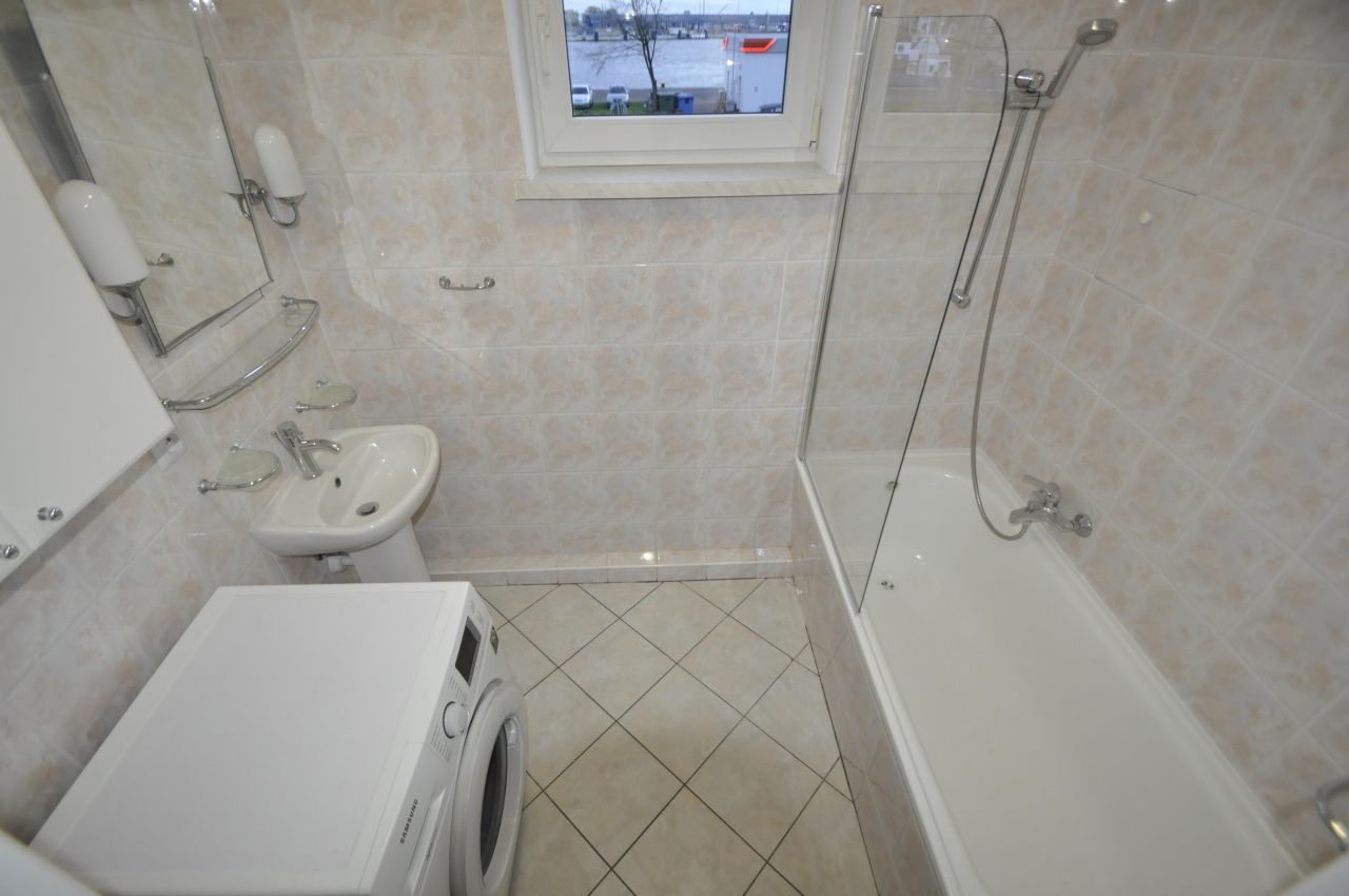 Mieszkanie 3-pokojowe Świnoujście, ul. Bohaterów Września. Zdjęcie 2