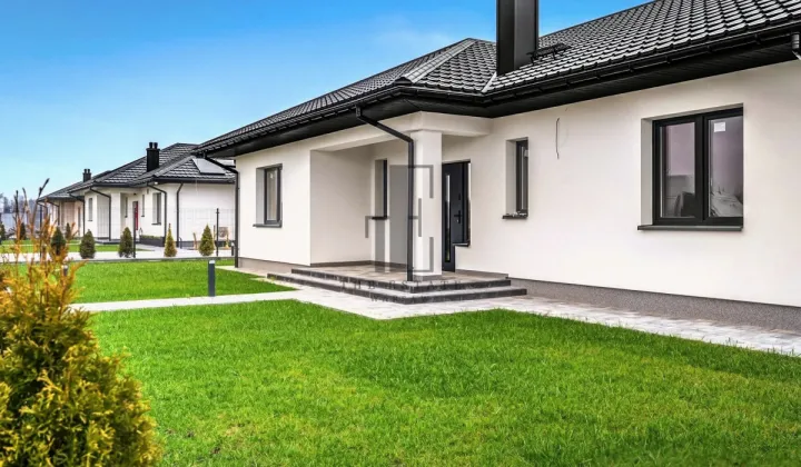 dom wolnostojący, 4 pokoje Wszebory