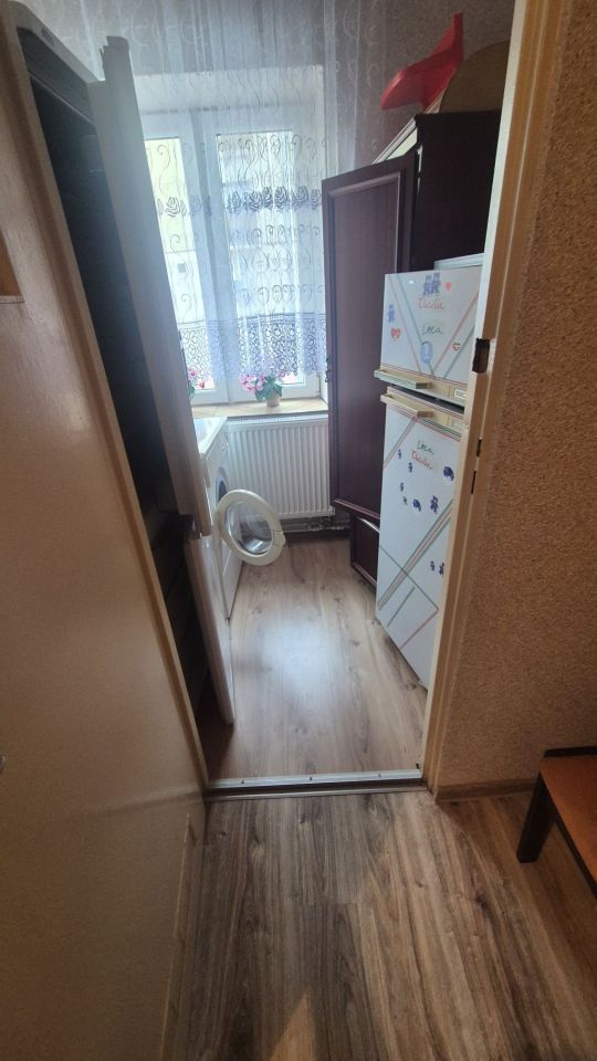 Mieszkanie 3-pokojowe Ostrowiec Świętokrzyski. Zdjęcie 4