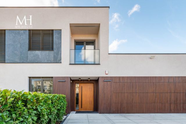 dom wolnostojący, 5 pokoi Łódź. Zdjęcie 2