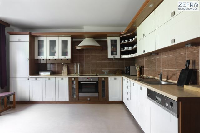 dom wolnostojący, 6 pokoi Skawina, ul. Jana Pawła II. Zdjęcie 17