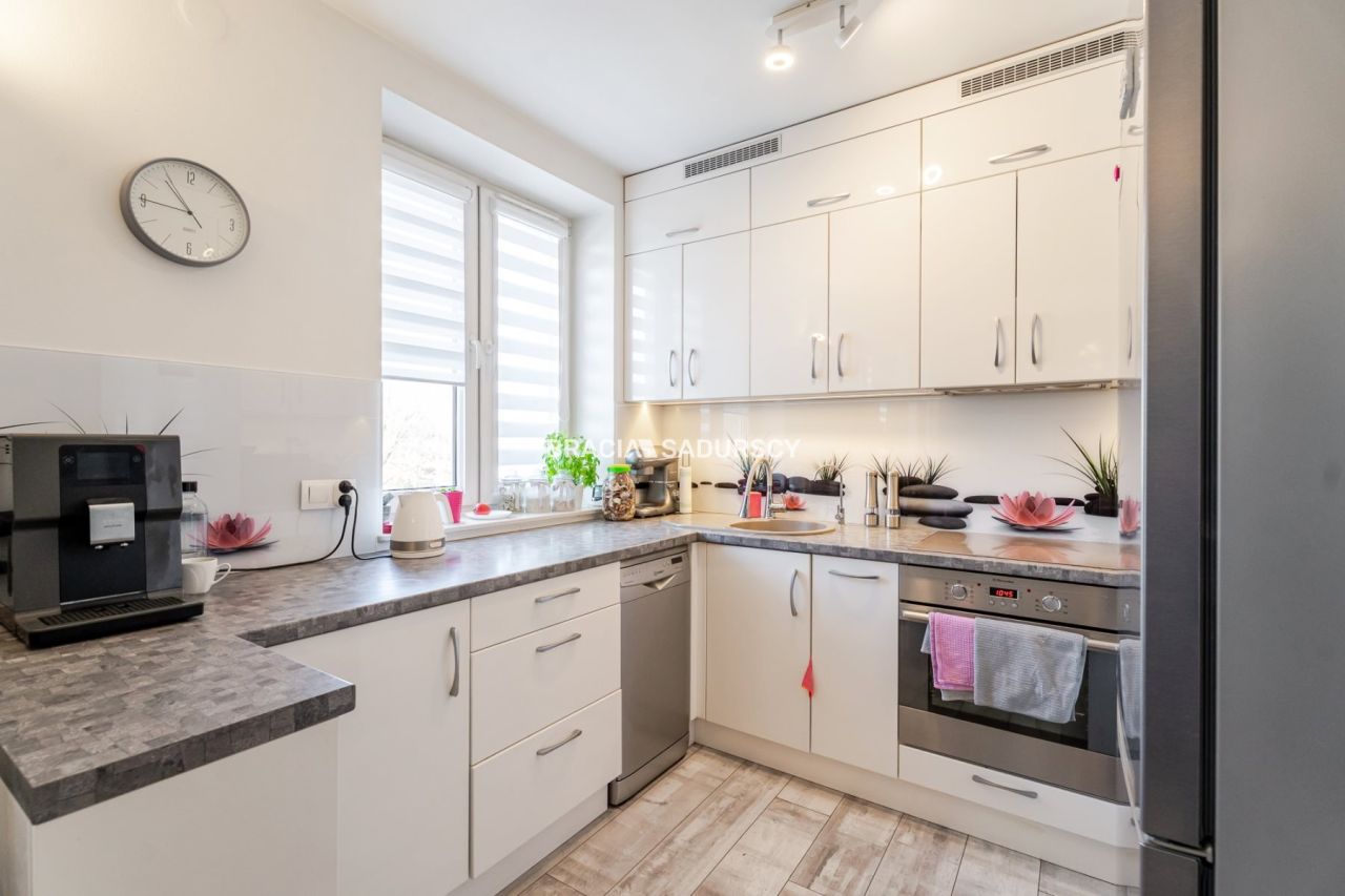 Mieszkanie 3-pokojowe Kraków, ul. Złocieniowa. Zdjęcie 6