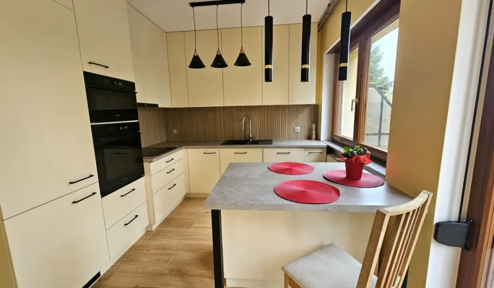 bliźniak, 4 pokoje Wrocław Fabryczna, ul. Zakopiańska