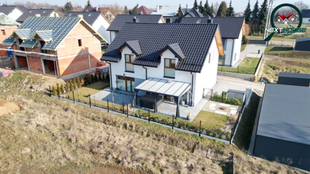 bliźniak, 4 pokoje Rączna. Zdjęcie 1