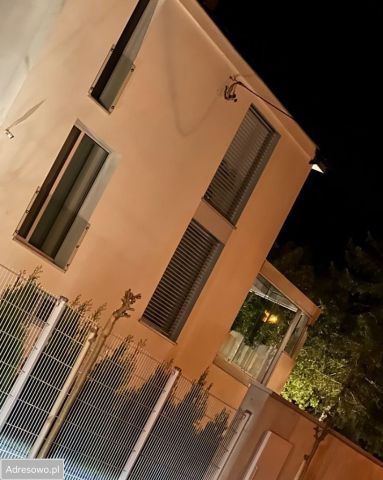 dom wolnostojący, 4 pokoje Starowa Góra. Zdjęcie 1