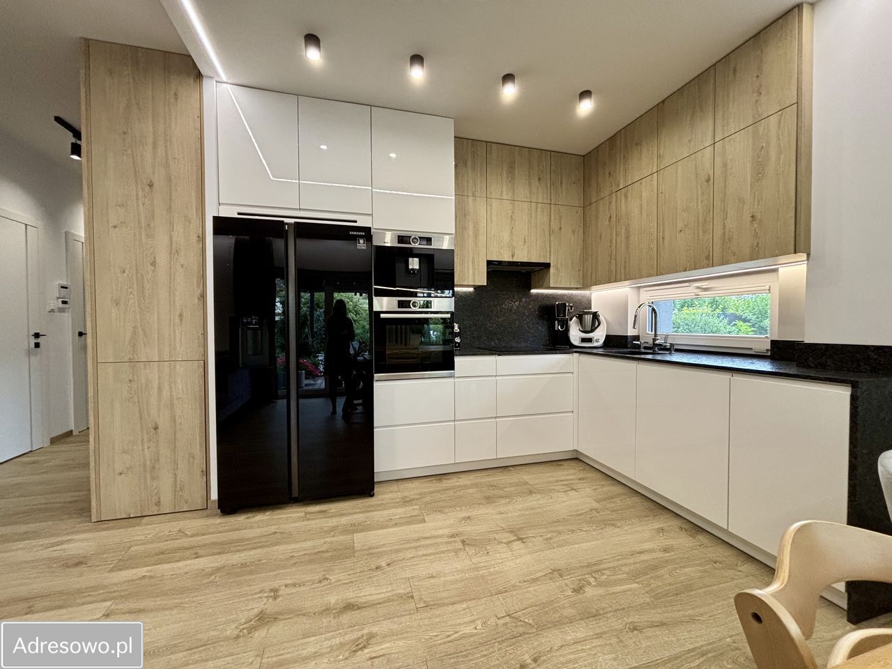 dom szeregowy, 6 pokoi Falenty Nowe. Zdjęcie 8