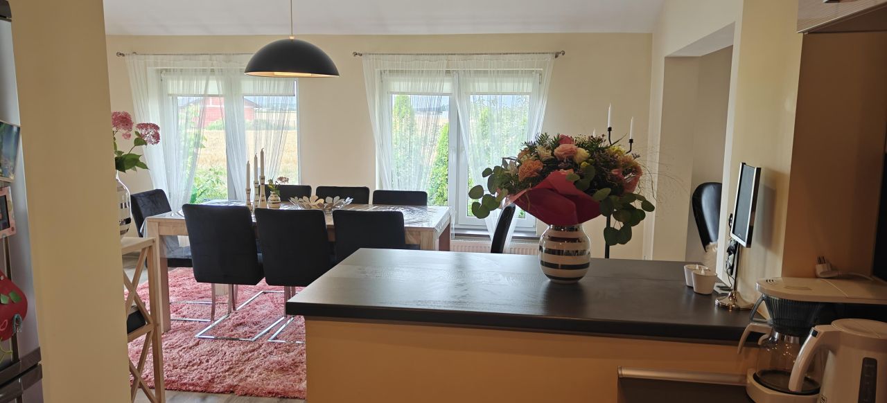 dom wolnostojący Łyszkowice, ul. Brzezińska. Zdjęcie 2