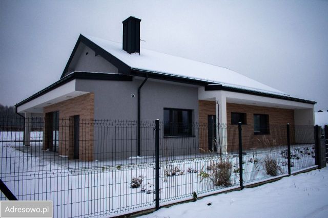 dom wolnostojący, 4 pokoje Wola Ducka. Zdjęcie 1