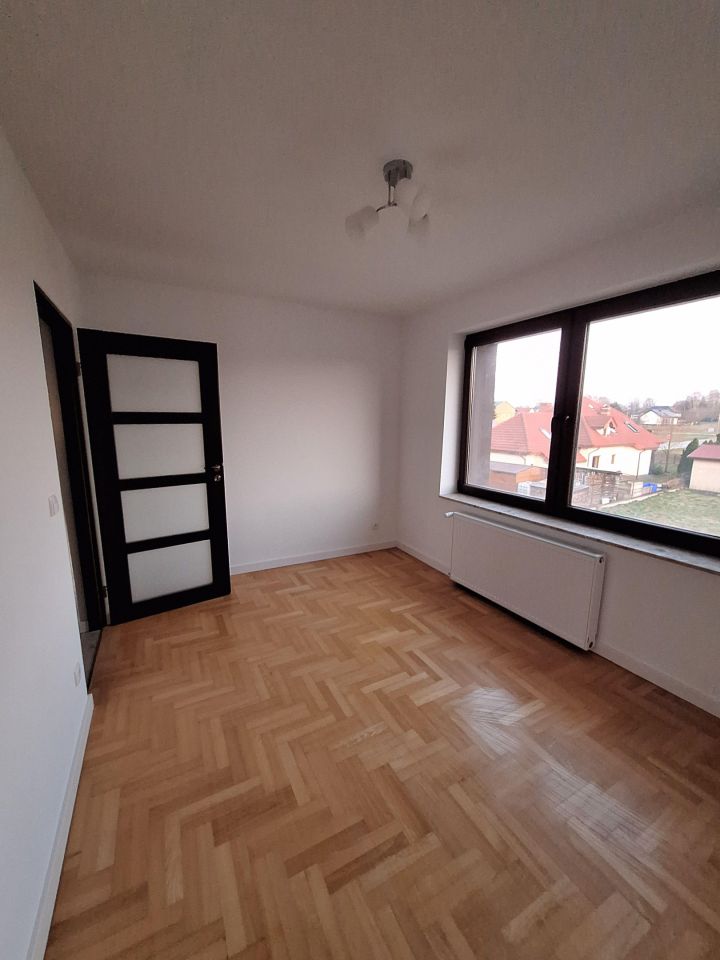 dom wolnostojący, 3 pokoje Brzesko Słotwina, ul. Hugona Kołłątaja. Zdjęcie 7