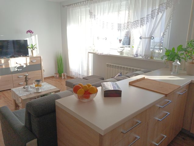 Mieszkanie 3-pokojowe Leszno, ul. Ludwika Zamenhofa. Zdjęcie 1