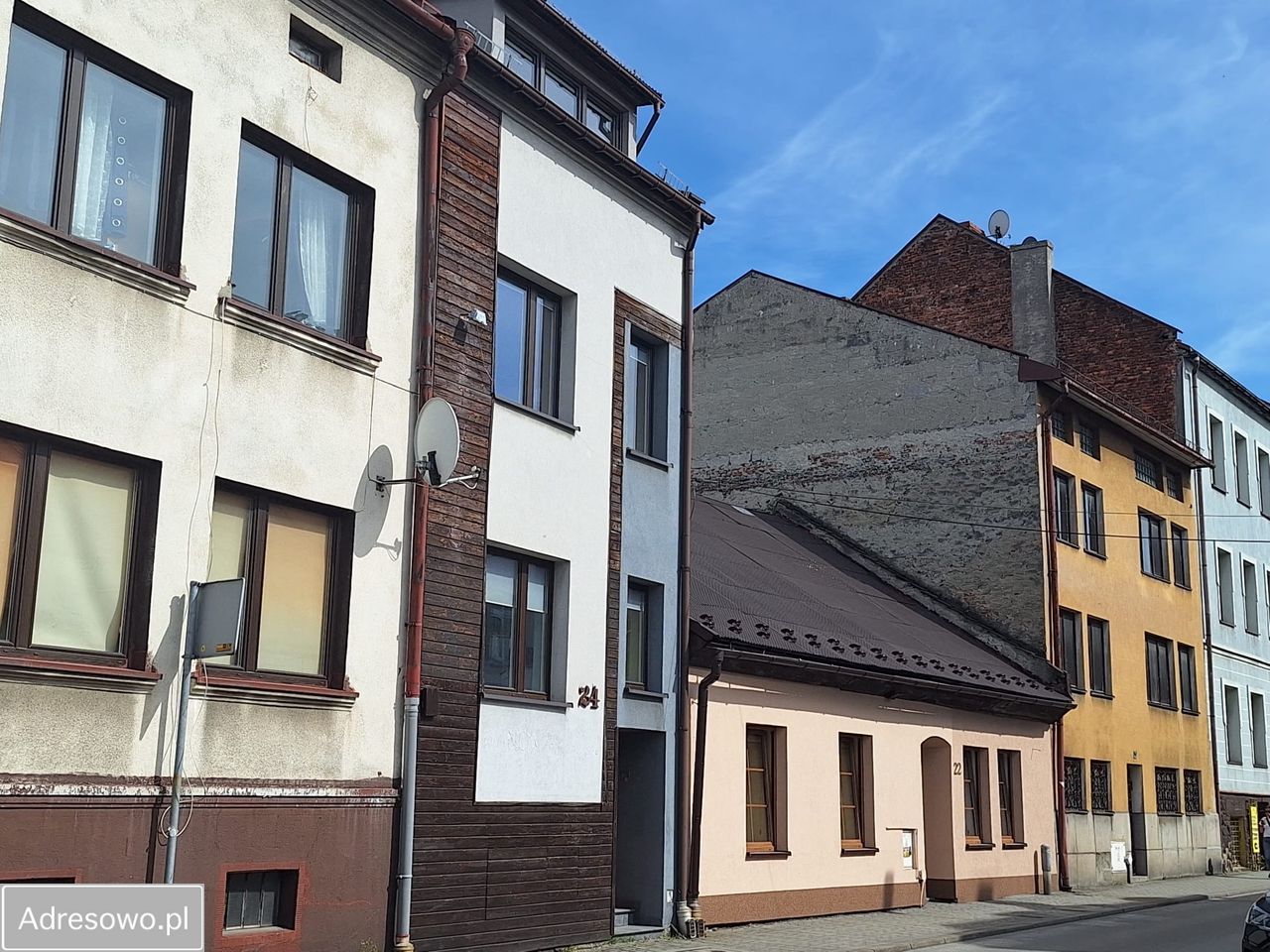 dom szeregowy, 6 pokoi Żywiec, ul. Sienkiewicza. Zdjęcie 2