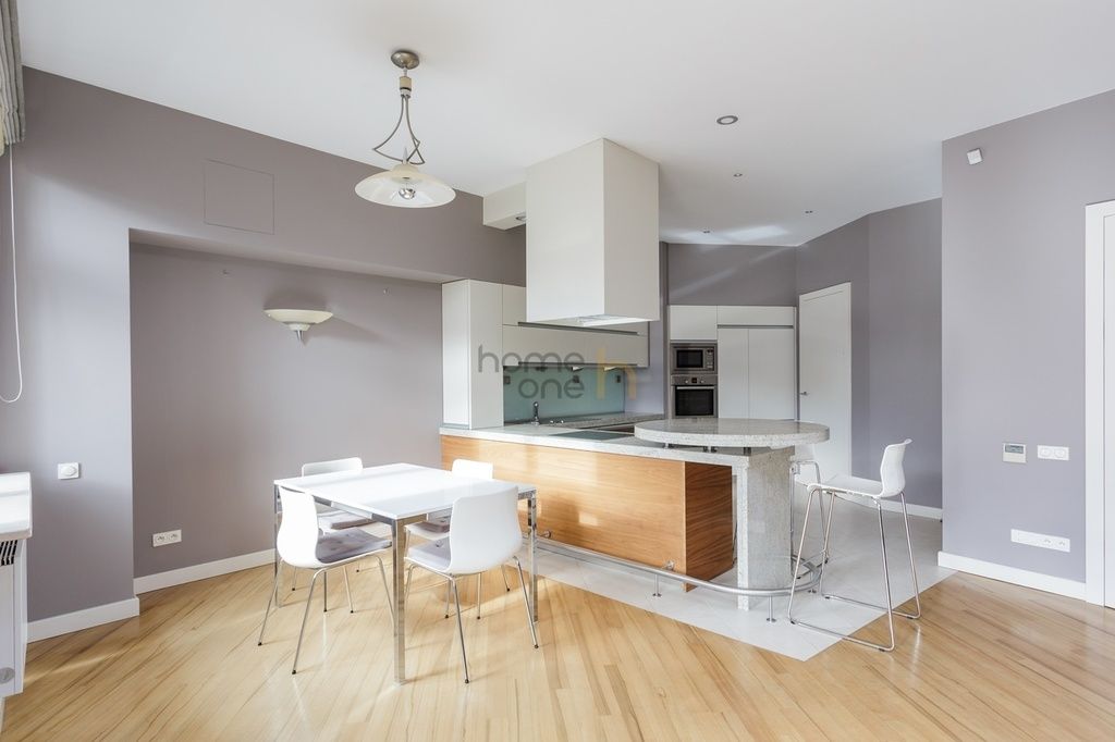 Mieszkanie 3-pokojowe Warszawa Śródmieście, ul. Niecała. Zdjęcie 5