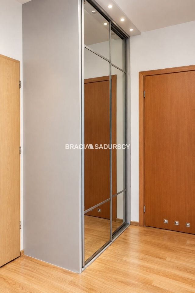 Mieszkanie 3-pokojowe Kraków Prądnik Biały, ul. Kuźnicy Kołłątajowskiej. Zdjęcie 15