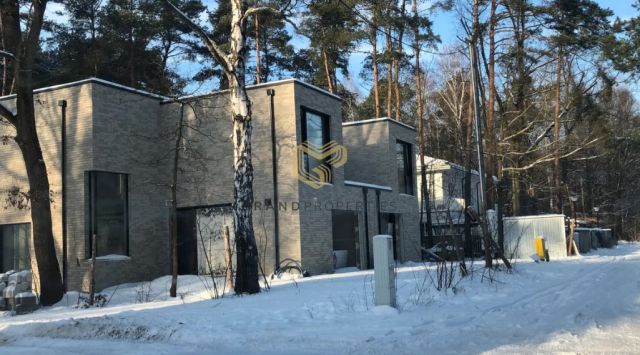 bliźniak, 4 pokoje Warszawa Wawer. Zdjęcie 1