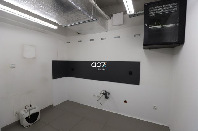 Biuro Kraków Podgórze, ul. Gromadzka. Zdjęcie 11