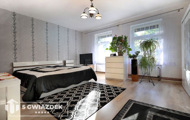 dom wolnostojący, 5 pokoi Marcelin. Zdjęcie 7