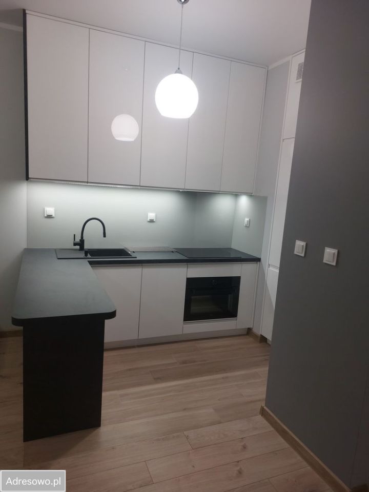 Mieszkanie 2-pokojowe Warszawa Raków, al. Krakowska. Zdjęcie 6