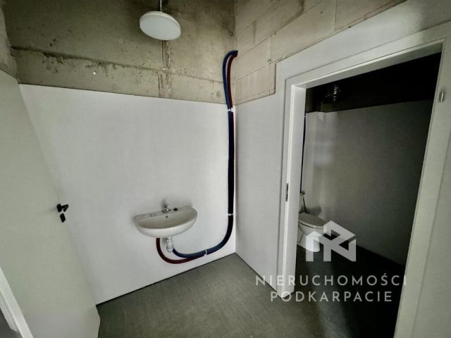 Lokal Rzeszów, ul. Podpromie. Zdjęcie 4