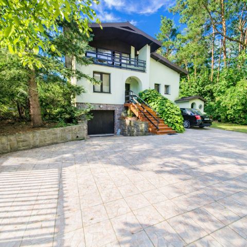 dom wolnostojący, 7 pokoi Hornówek, ul. Wesoła. Zdjęcie 3