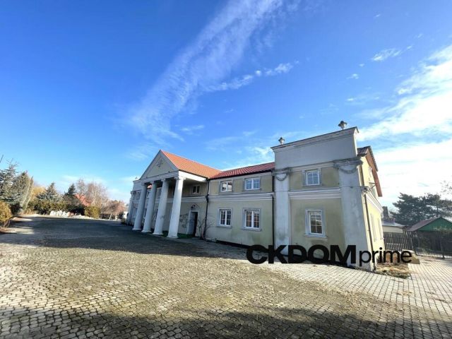 Nieruchomość komercyjna Staszów. Zdjęcie 4