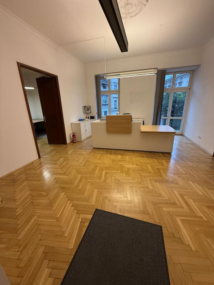 Biuro Kraków Stare Miasto, ul. Długa. Zdjęcie 7