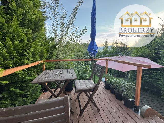 dom szeregowy, 2 pokoje Uradz. Zdjęcie 8