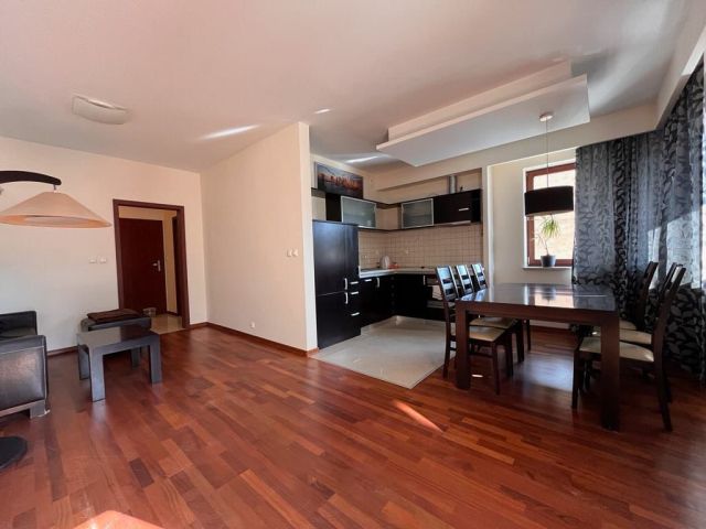 Mieszkanie 3-pokojowe Katowice Muchowiec, ul. Francuska. Zdjęcie 1