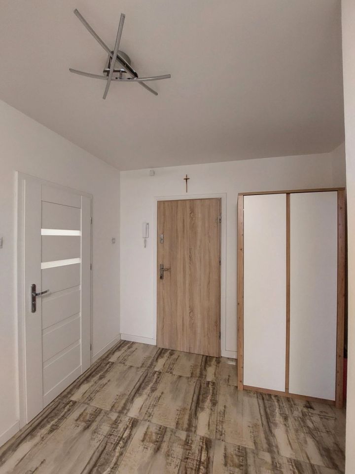 Mieszkanie 2-pokojowe Bielsko-Biała, ul. Władysława Broniewskiego. Zdjęcie 4