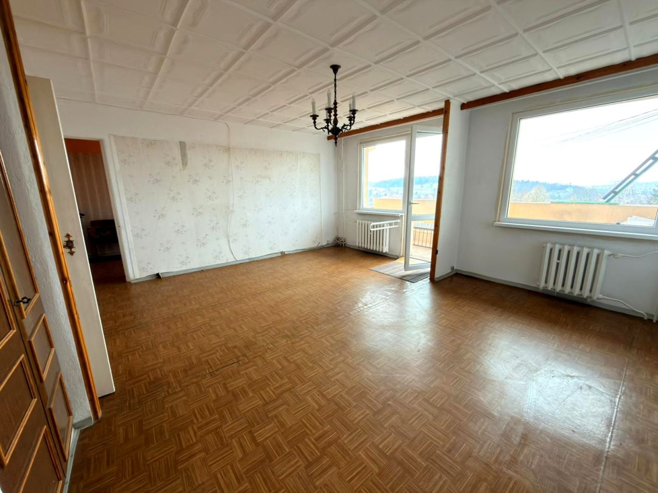 Mieszkanie 3-pokojowe Kamienna Góra, ul. Tkaczy Śląskich. Zdjęcie 1