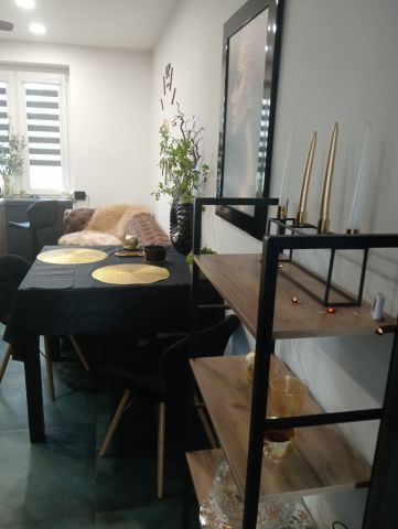 Mieszkanie 3-pokojowe Bytom Śródmieście, ul. Mikołaja Reja. Zdjęcie 1