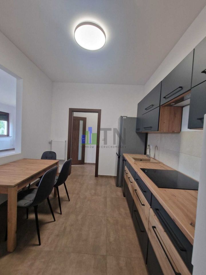 dom wolnostojący, 4 pokoje Jelcz-Laskowice. Zdjęcie 8