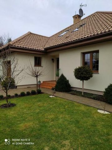 dom wolnostojący, 5 pokoi Dziekanów Leśny. Zdjęcie 1