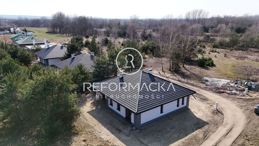 dom wolnostojący, 4 pokoje Pogwizdów. Zdjęcie 7