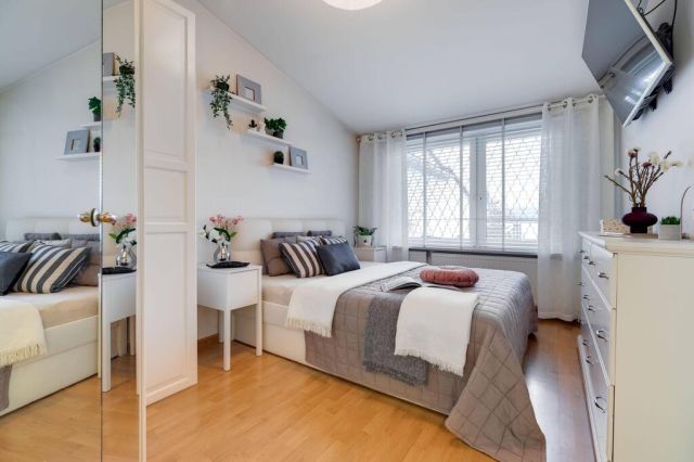 dom szeregowy, 6 pokoi Pruszków, ul. Miejska. Zdjęcie 1